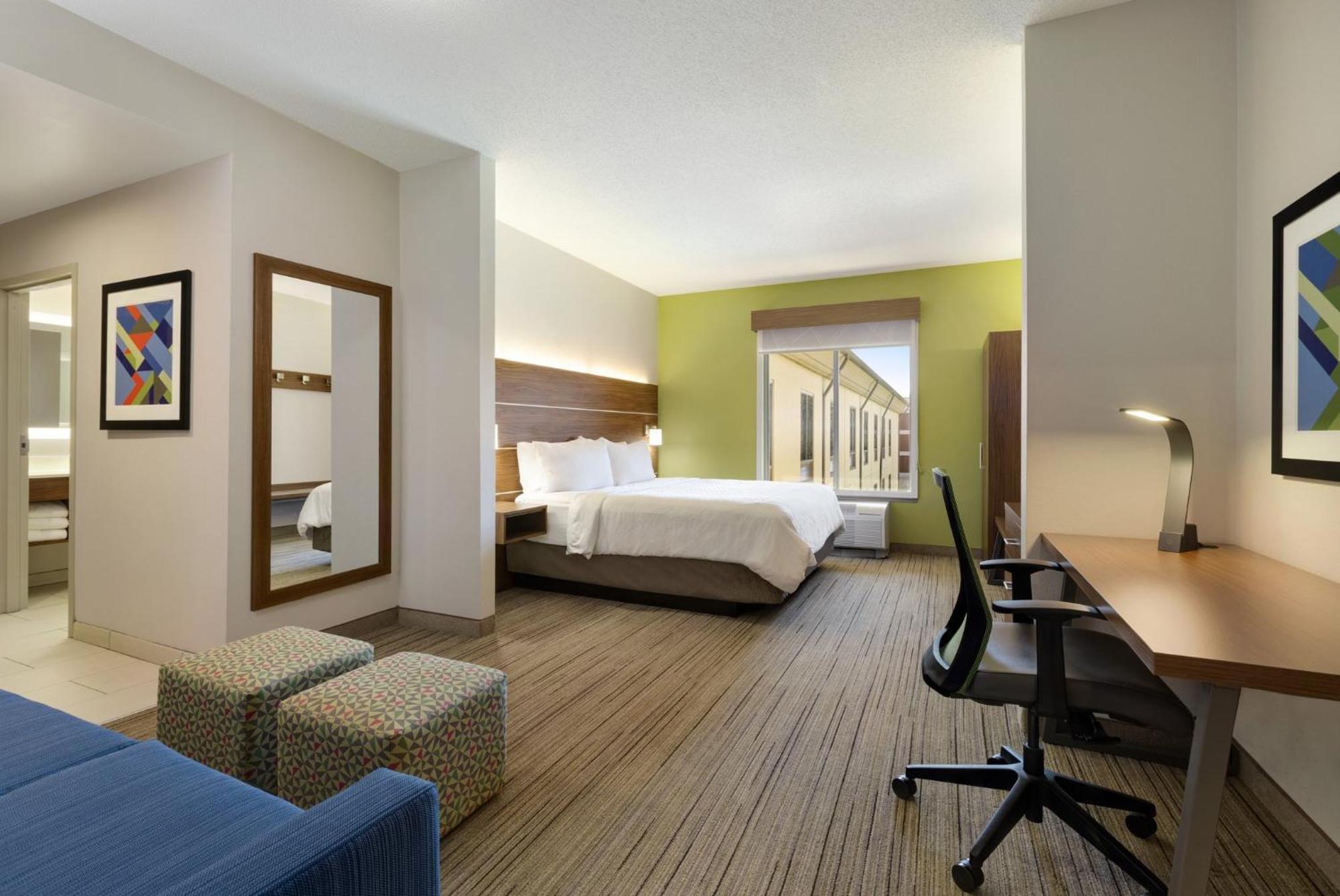 Holiday Inn Express Hotel & Suites Opelika Auburn By Ihg Екстериор снимка